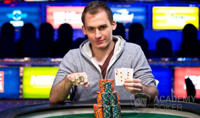 Дневники WSOP. Часть третья. Проклятие Джастина Бономо снято!