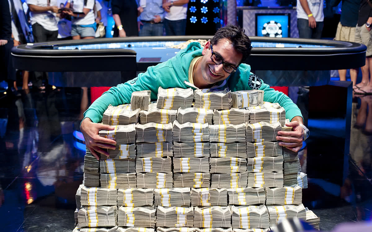 Самый крупный выигрыш в онлайн покере ставки на спорт меняются
