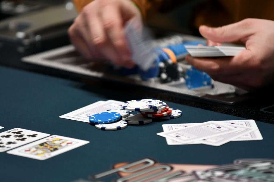как научиться считать карты в покере