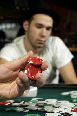 aggressivniy poker