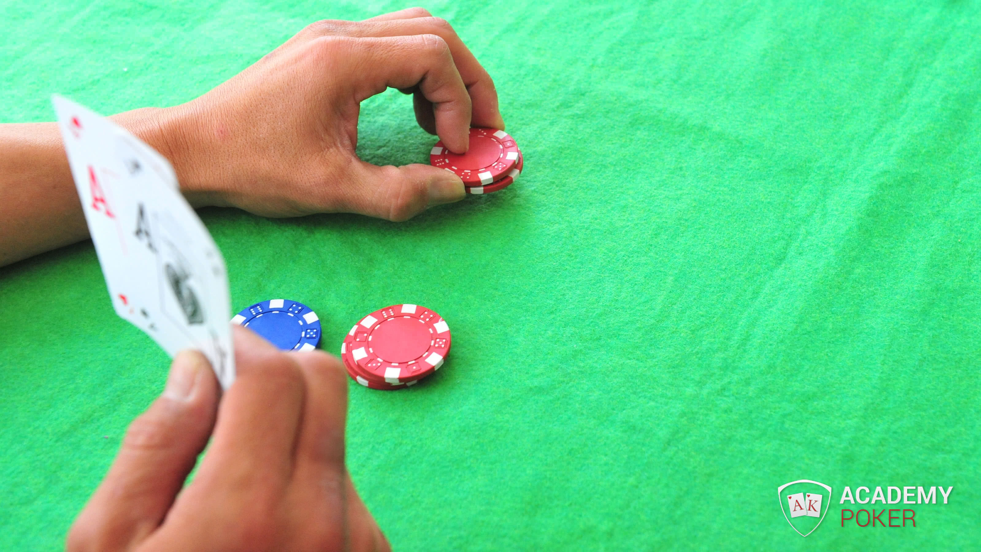 математическое ожидание в покере