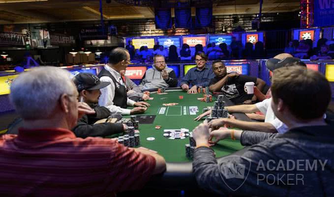 Дневники WSOP. Часть вторая. Россиянин за финальным столом, новый лидер в рейтинге Игрок года