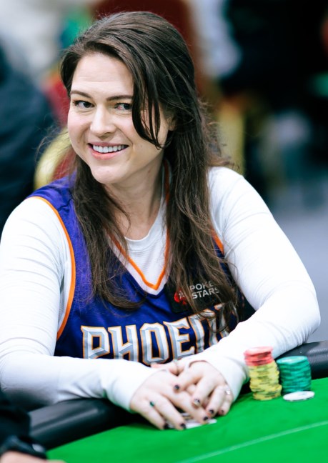 Кейтлин Комески