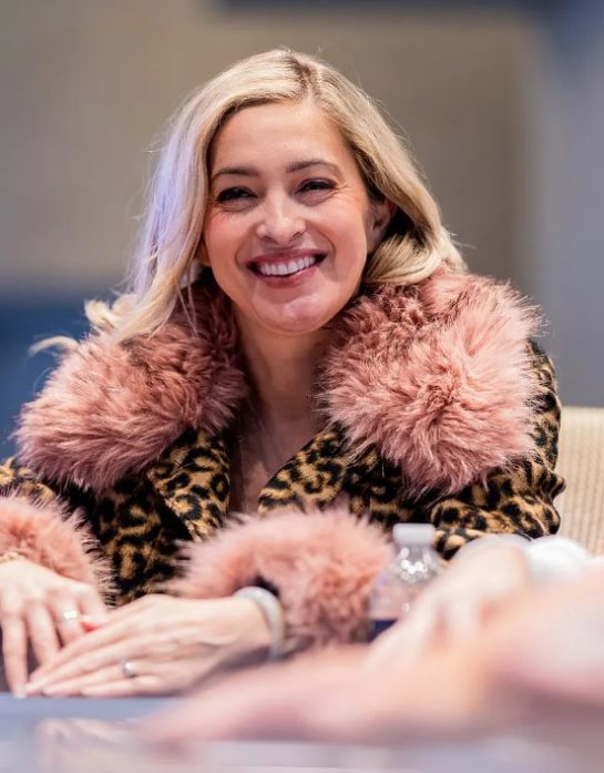 Джулия Корнелиус